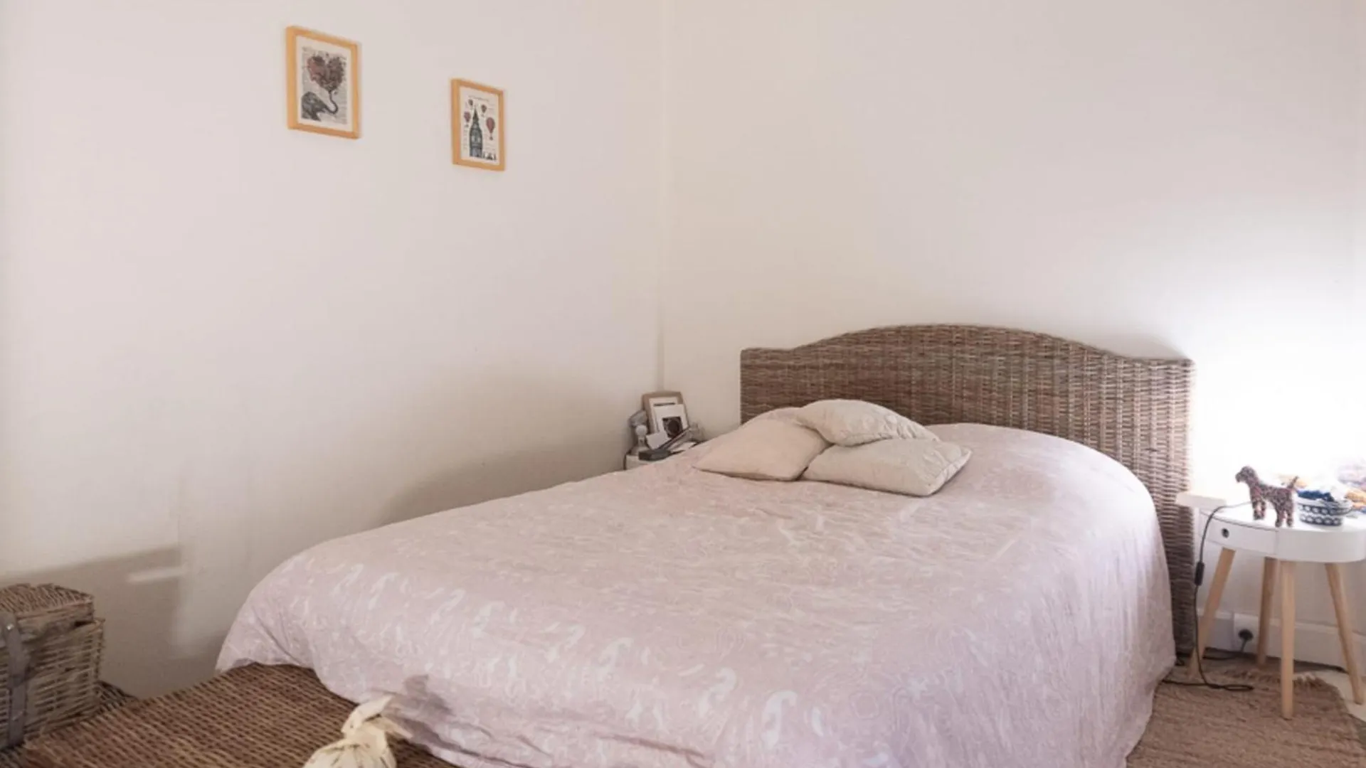 Nice Love Nest Well Located In Paris Appartement