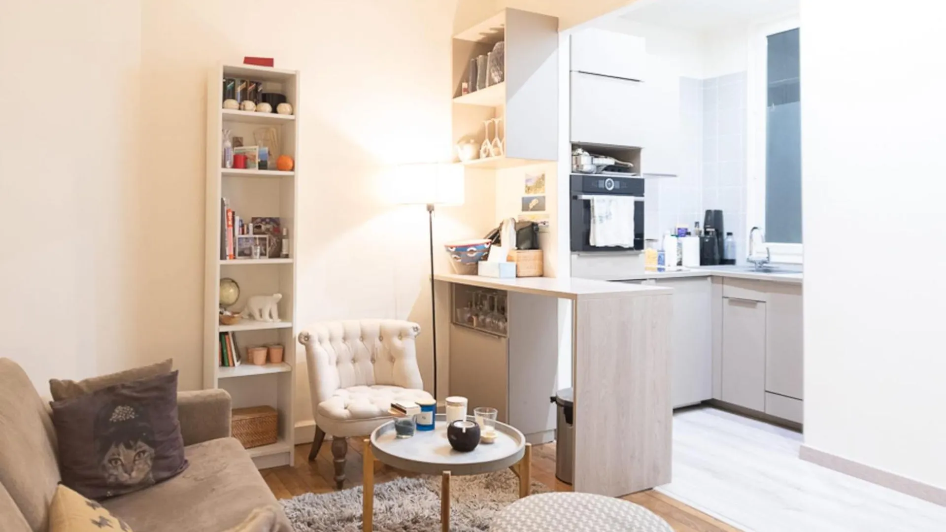 Nice Love Nest Well Located In Paris Appartement Frankrijk